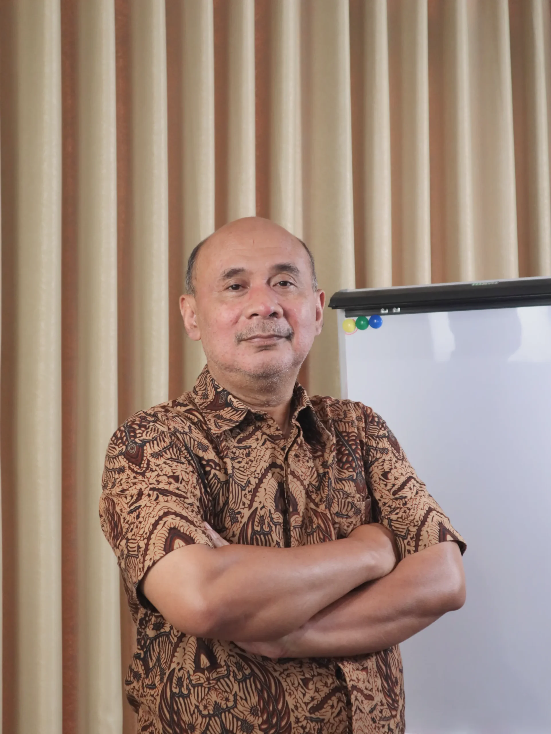 Iyan Radiana